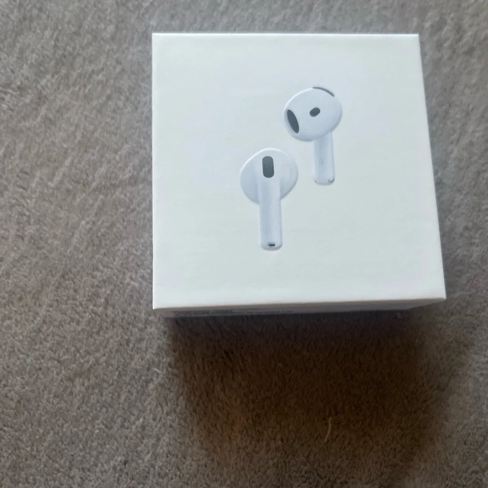 Apple airpod pros 4th generation (ANC)